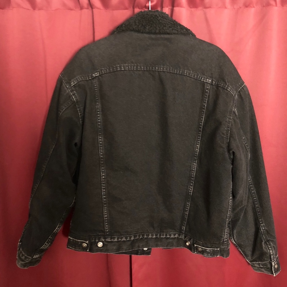 (sold!) vintage levi’s sherpa denim jacket - Picture 2 of 4
